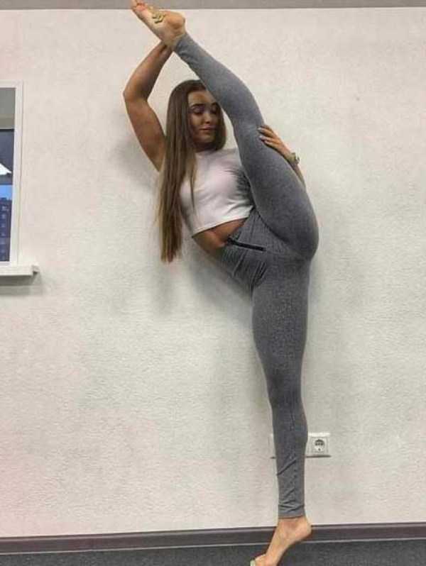 long sexy legs 21 Hot Girls With Beautiful Legs – Part 10 (40 photos)