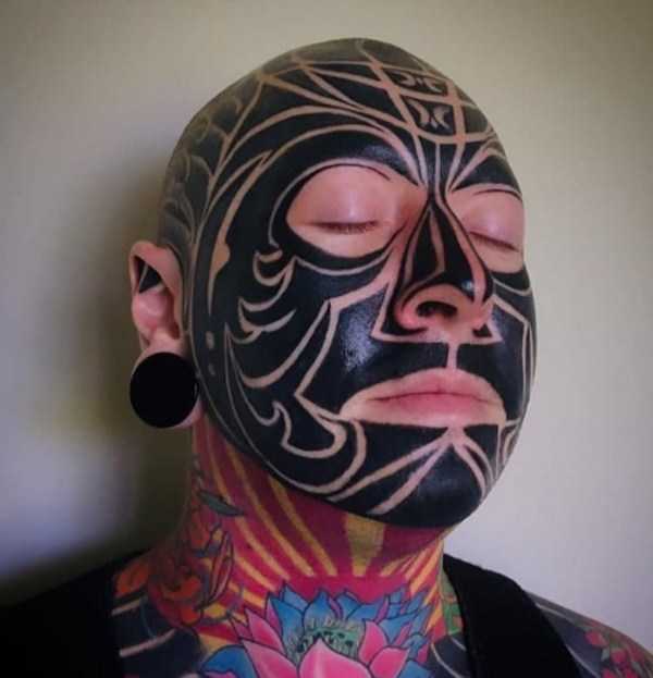 Heavily Tattooed And Pierced Freaks – Part 14 (40 photos)