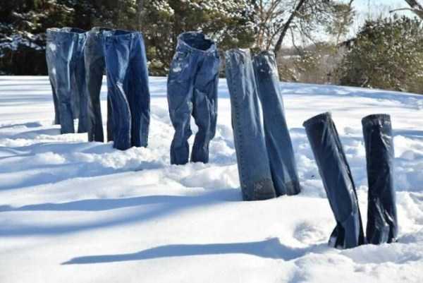 frozen clothing 3