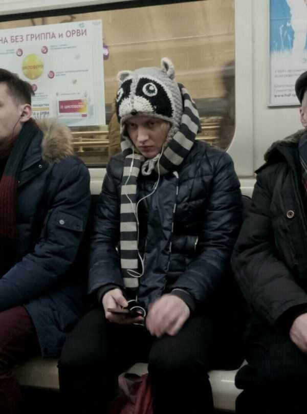 russia subway fashion 23 Weird Russian Subway Fashion – Part 155 (39 photos)