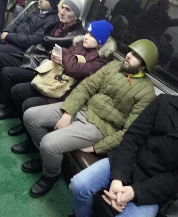 russia subway fashion 24