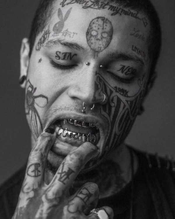 Heavily Tattooed And Pierced Freaks – Part 16 (30 photos)