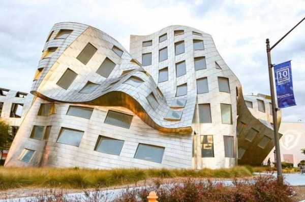 20 Spectacularly Strange Buildings (20 photos)