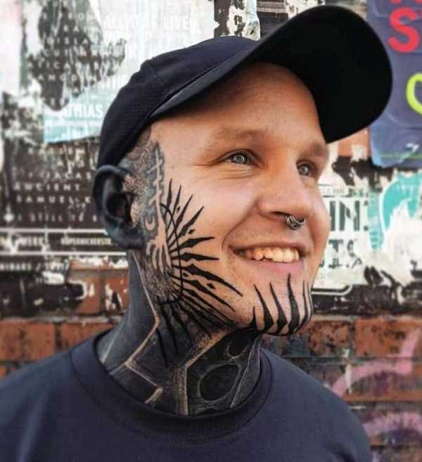 tattooed pierced freaks 31