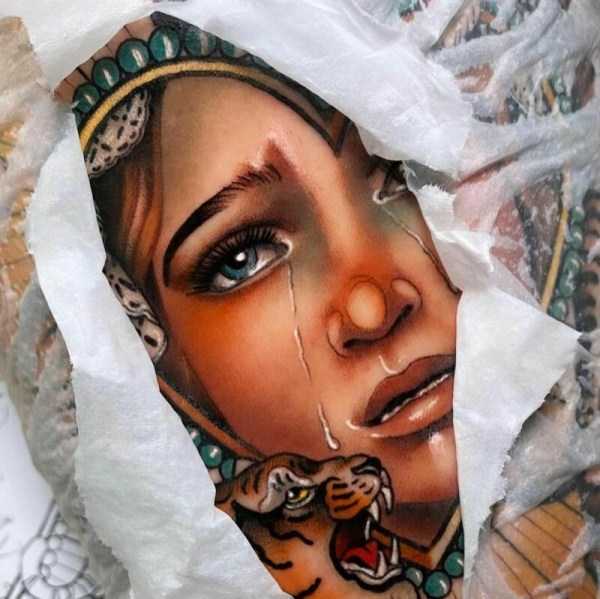 realistic tattoos 11 31 Mind Blowing Tattoos (31 photos)