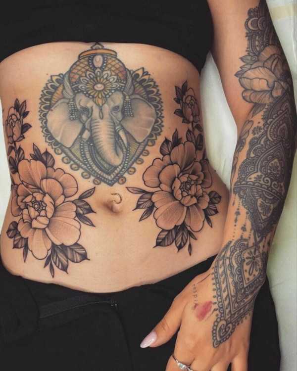 realistic tattoos 16 31 Mind Blowing Tattoos (31 photos)