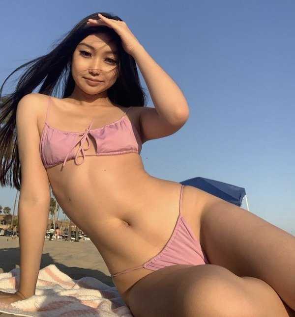 sexy asian babes 15