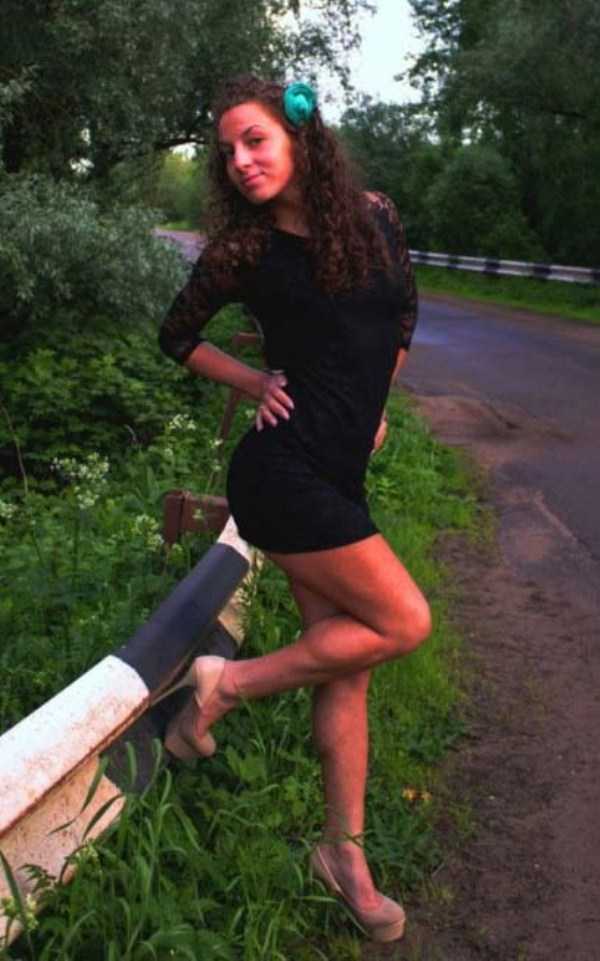 tight dresses 21 Hot Girls In Tight Dresses #29 (41 photos)