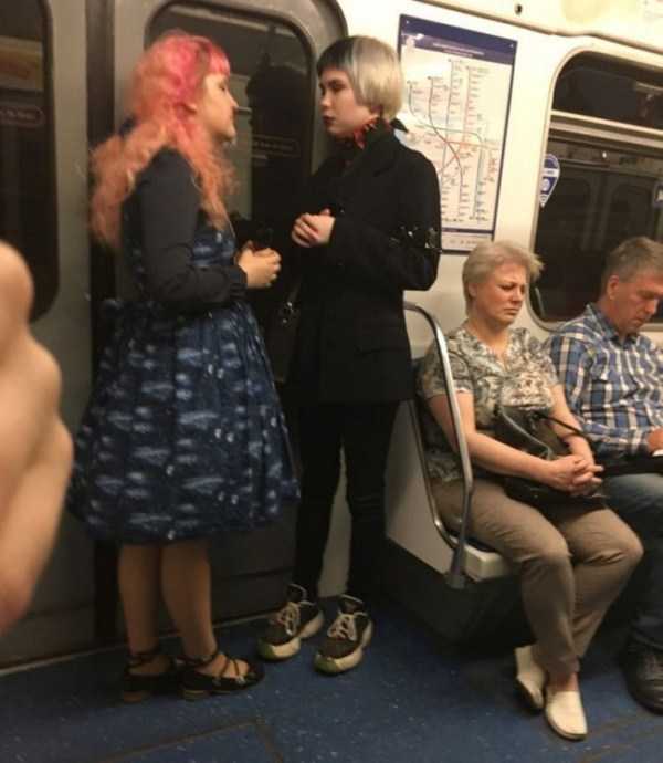 russia subway fashion 17