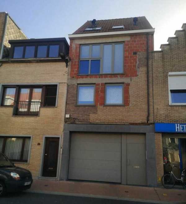 wtf belgian houses 25