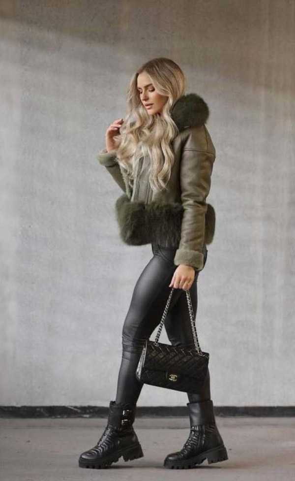 latex leather 31 Hot Girls In Latex & Leather #25 (45 photos)