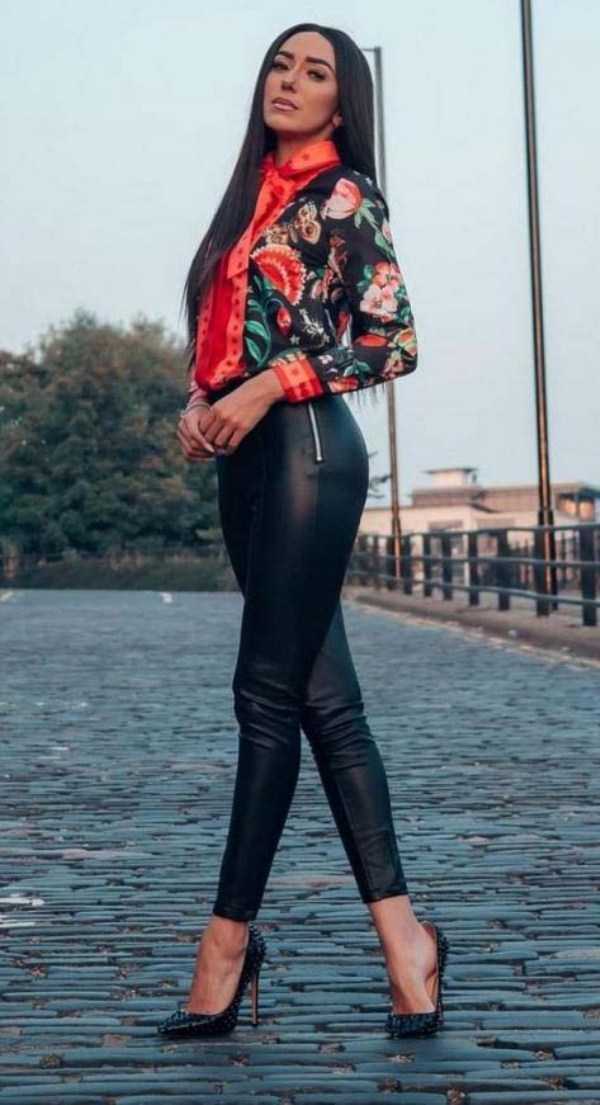 Hot Girls In Latex & Leather #24 (47 photos)