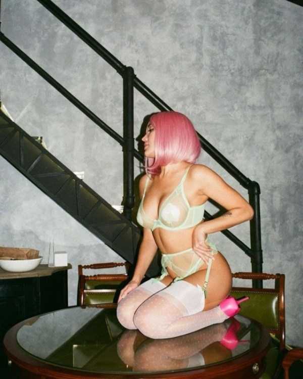 Hot Girls In Stockings #17 (50 photos)