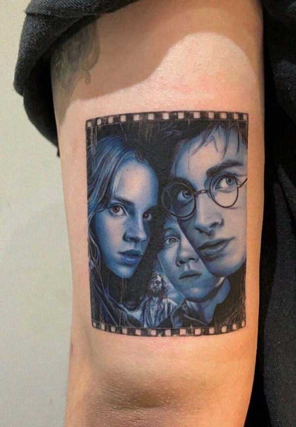 33 Mind Blowing Tattoos (33 photos)