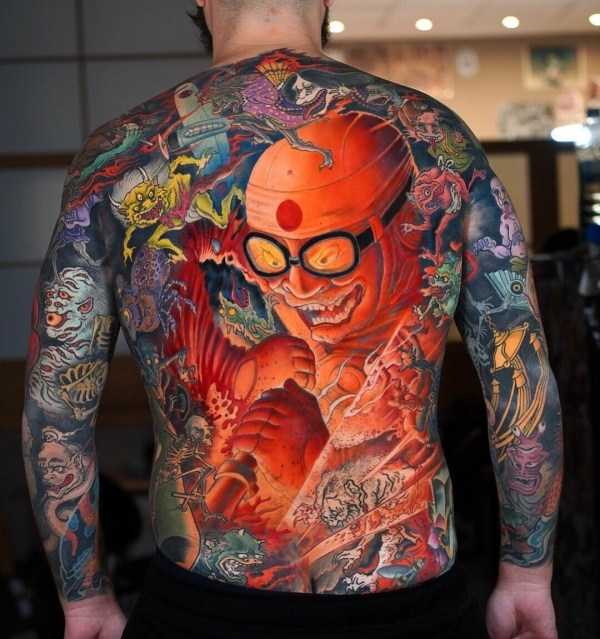 35 Mind Blowing Tattoos (35 photos)