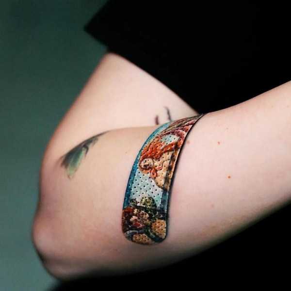 33 Mind Blowing Tattoos (33 photos)