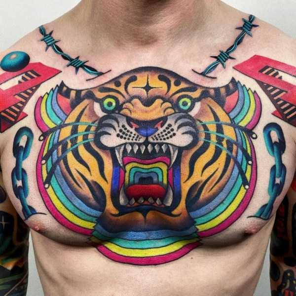 33 Mind Blowing Tattoos (33 photos)