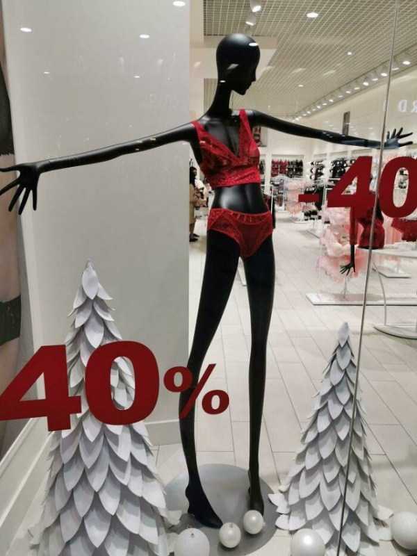 scary mannequins 24