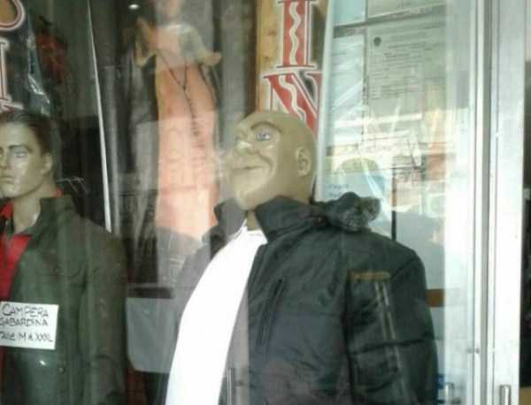 scary mannequins 37