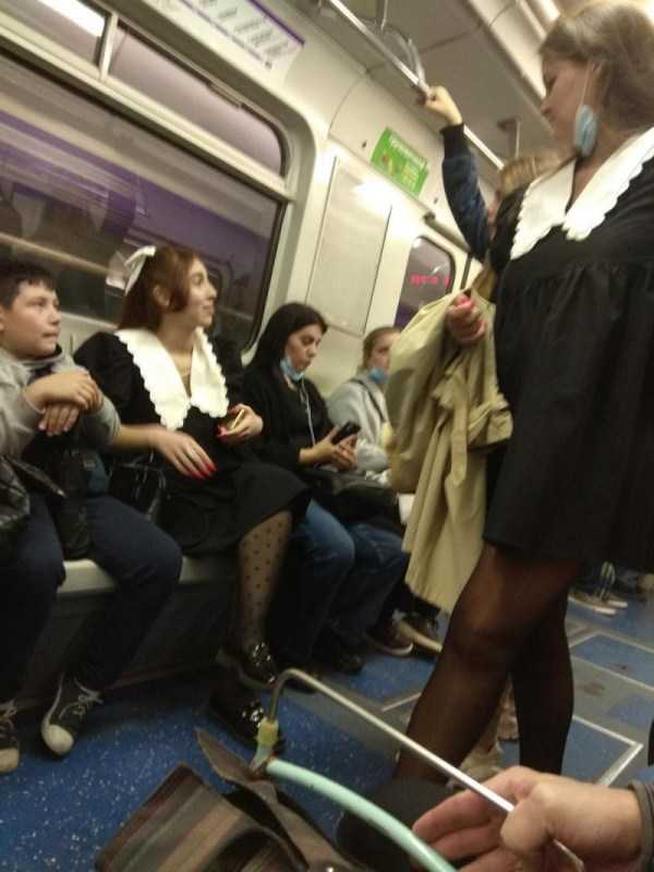 weird russian subway fashion 1