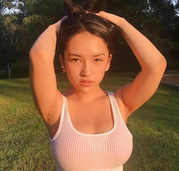 Hot Asian Girls #38 (40 photos)