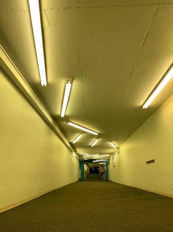 scary corridors 16