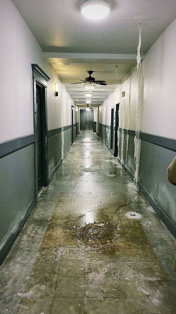 scary corridors 21
