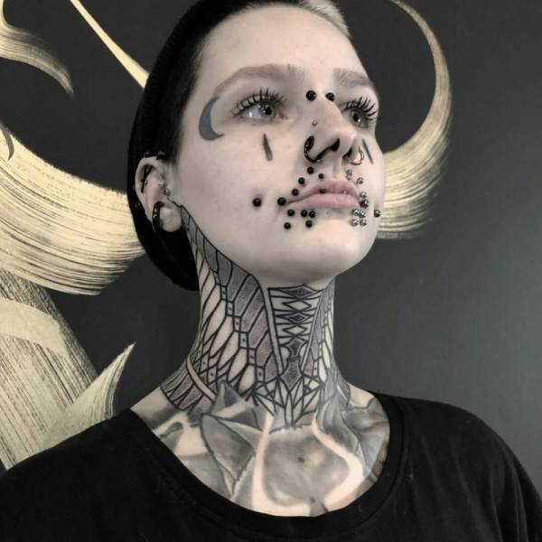 tattooed pierced freaks 25