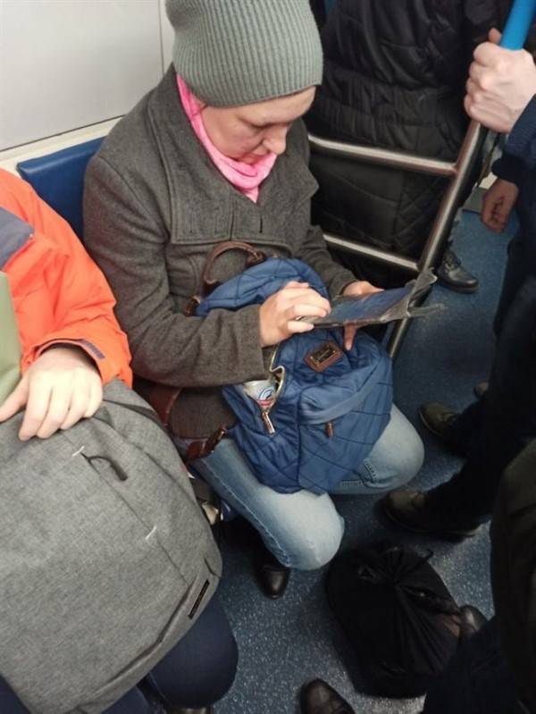 weird russian subway fashion 5