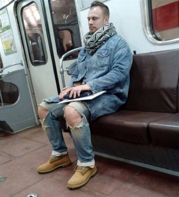 weird russian subway fashion 9