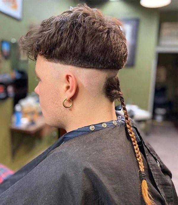 strange haircuts 23 Strange Haircuts #1 (47 photos)