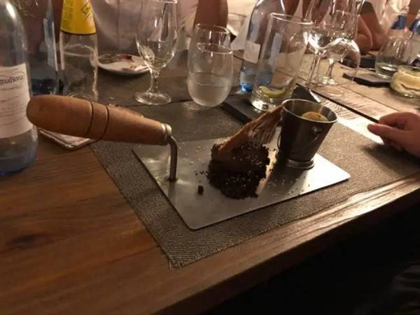 Strange Food Serving #3 (33 photos)