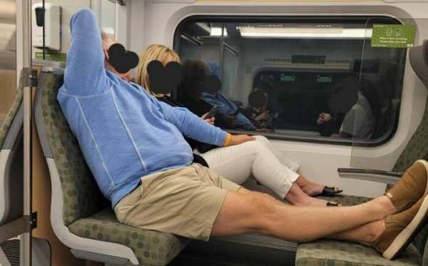 Terrible Passengers (39 photos)
