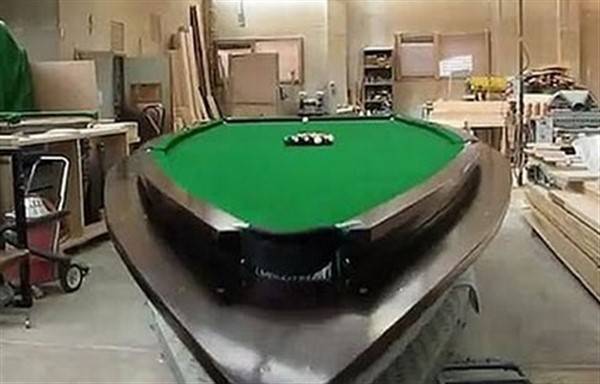 Crazy And Unusual Pool Tables (29 photos)