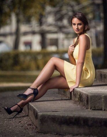 Hot Girls With Beautiful Legs #37 | KLYKER.COM