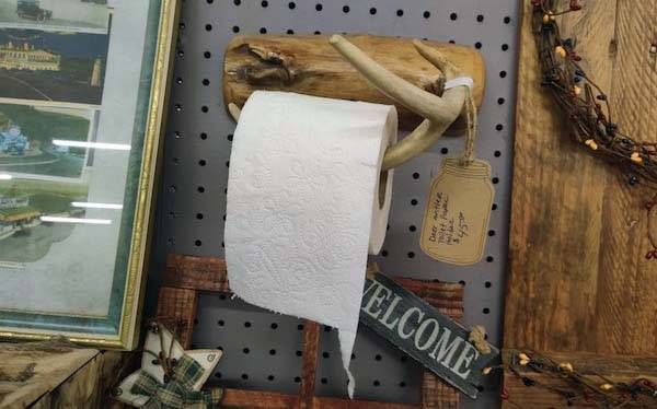 Strange Things Found In Thrift Stores #3 (41 photos)
