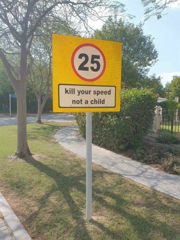 funny signs 31 Funny Signs #5 (44 photos)