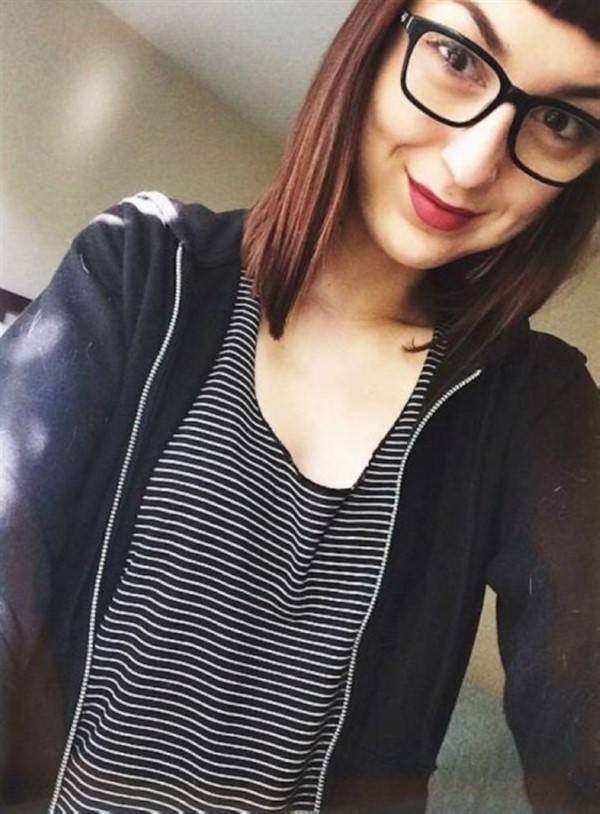 sexy girls with glasses 24