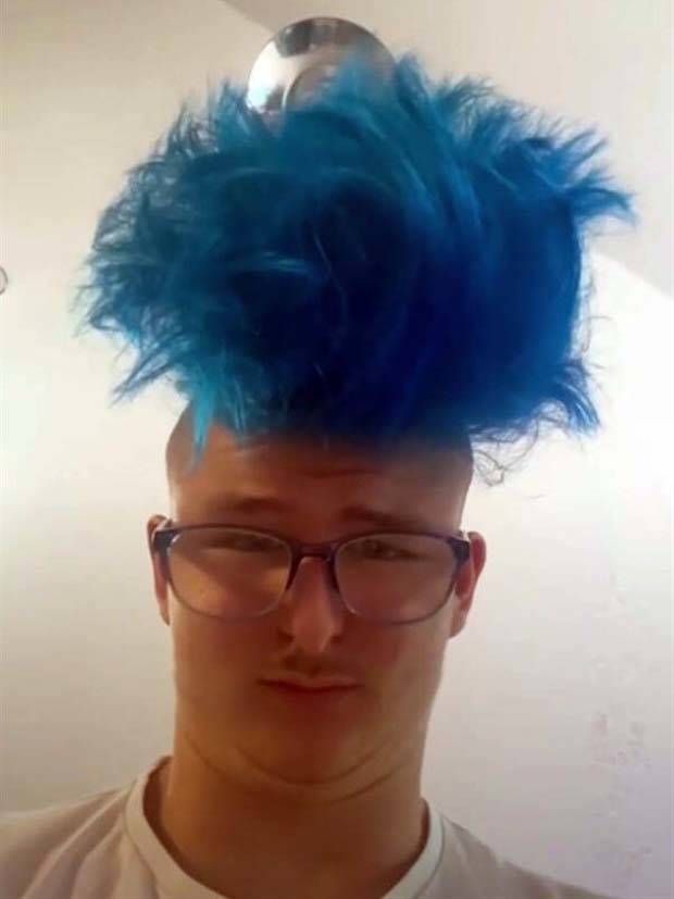 ridiculous hairdos 18 Strange Haircuts #9 (43 photos)
