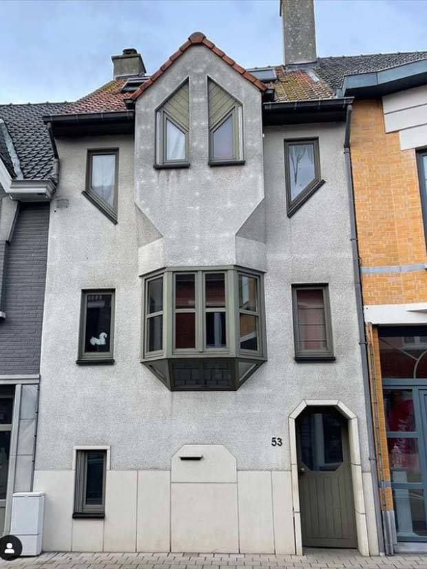 strange belgian houses 3