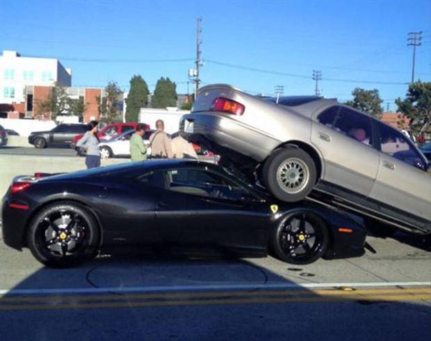 Insane Driving Fails #9 (44 photos)