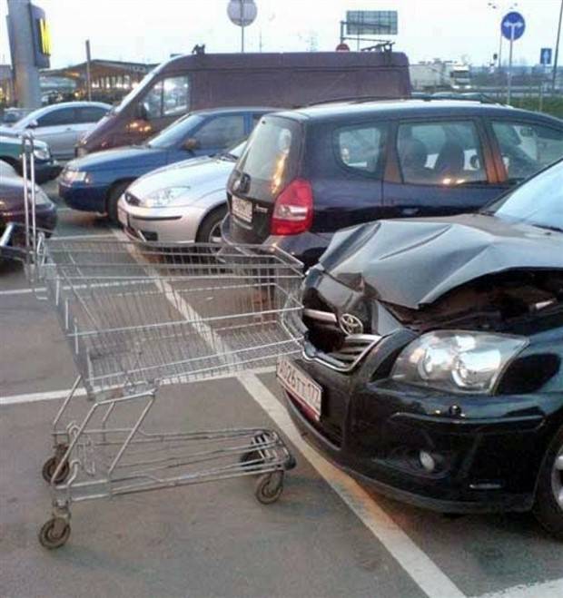 Insane Driving Fails #9 (44 photos)