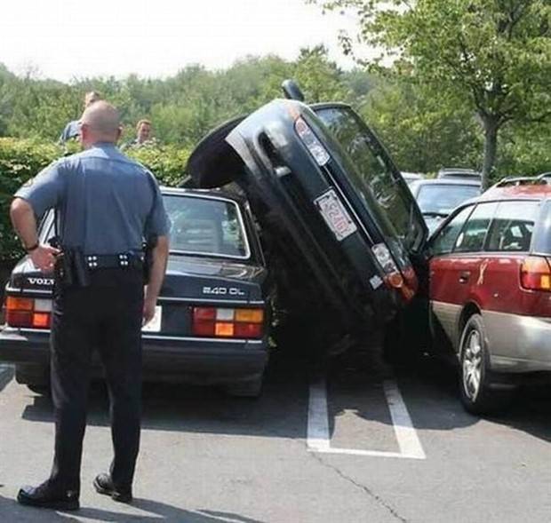 Insane Driving Fails #9 (44 photos)