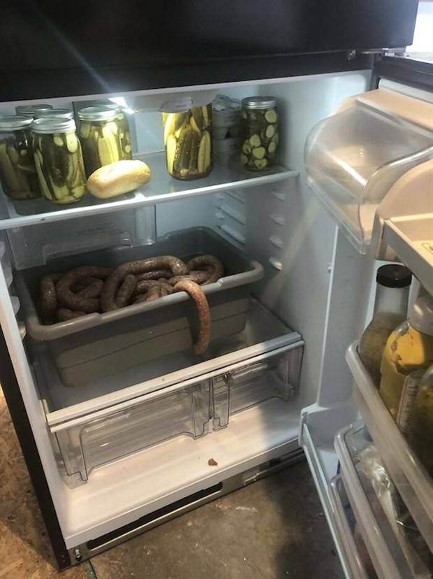 Strange Finds In Fridges (48 photos)