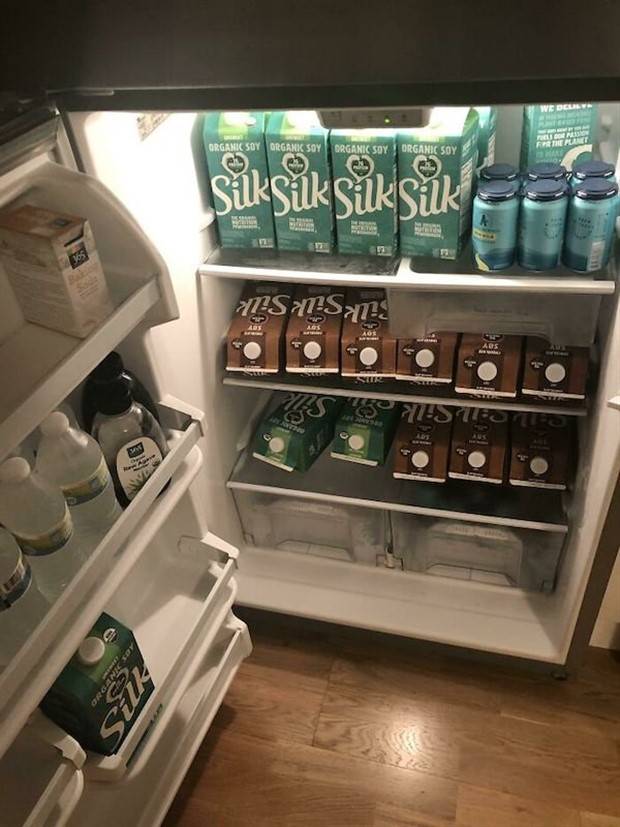 Strange Finds In Fridges (48 photos)