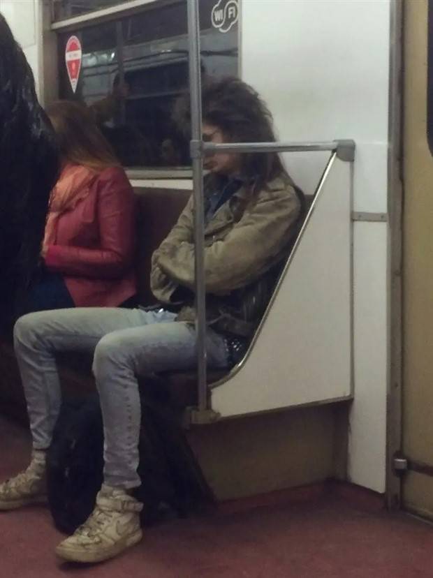 Weird Russian Subway Fashion #181 (38 photos)