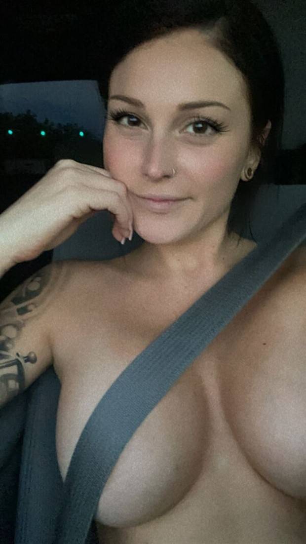 busty babes 29 Hot Busty Girls #49 (42 photos)