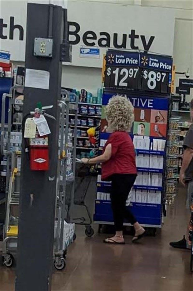 walmart customers 2 Welcome To Walmart #25 (39 photos)