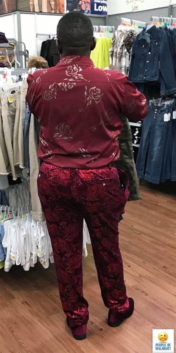 walmart customers 20 Welcome To Walmart #25 (39 photos)