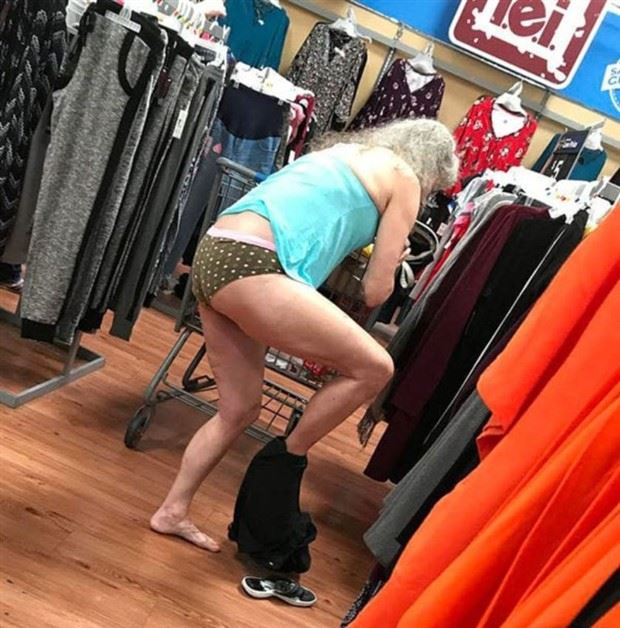 walmart customers 9 Welcome To Walmart #25 (39 photos)